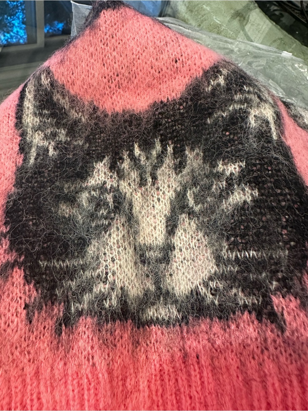 New with Tag! Oxknit Women's Pink Cat & Rose Crewneck Sweater sz M - Picture 9 of 9